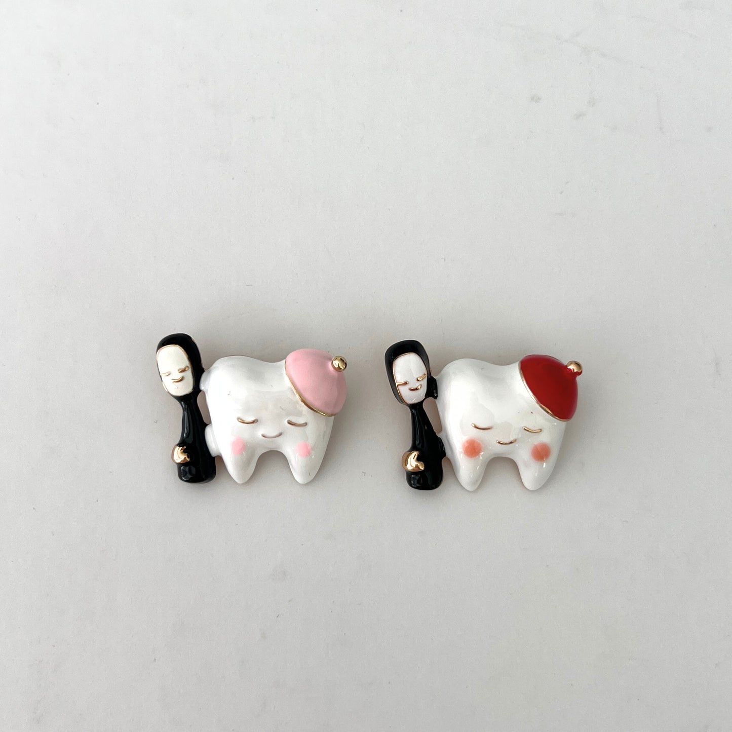 Fırçalı Dişçi Broş