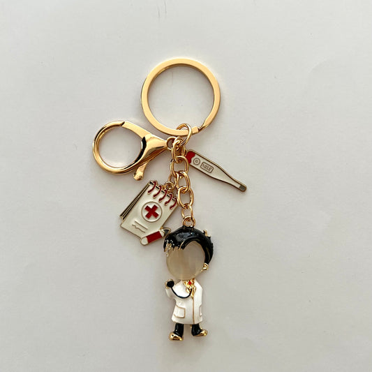 Erkek Doktor Anahtarlık