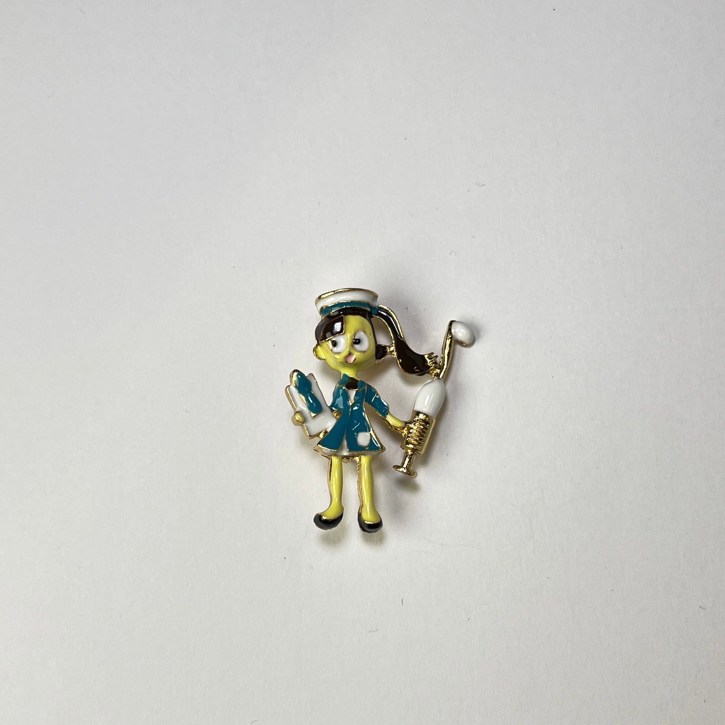 Şırıngalı Hemşire2 Broş