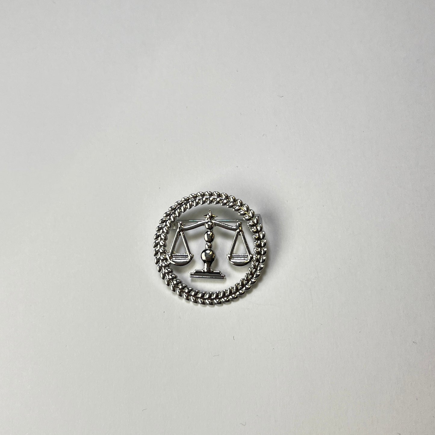 Adalet Terazisi Broş⚖️