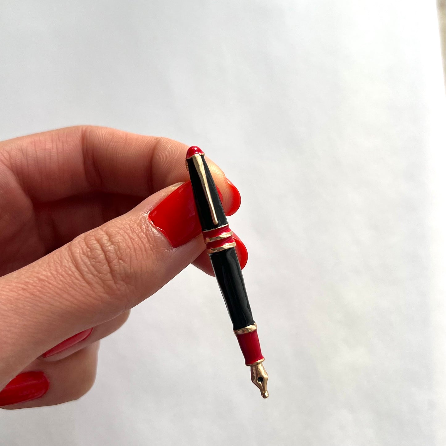 Öğretmen Kalem2 Broş