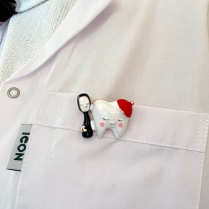 Fırçalı Dişçi Broş