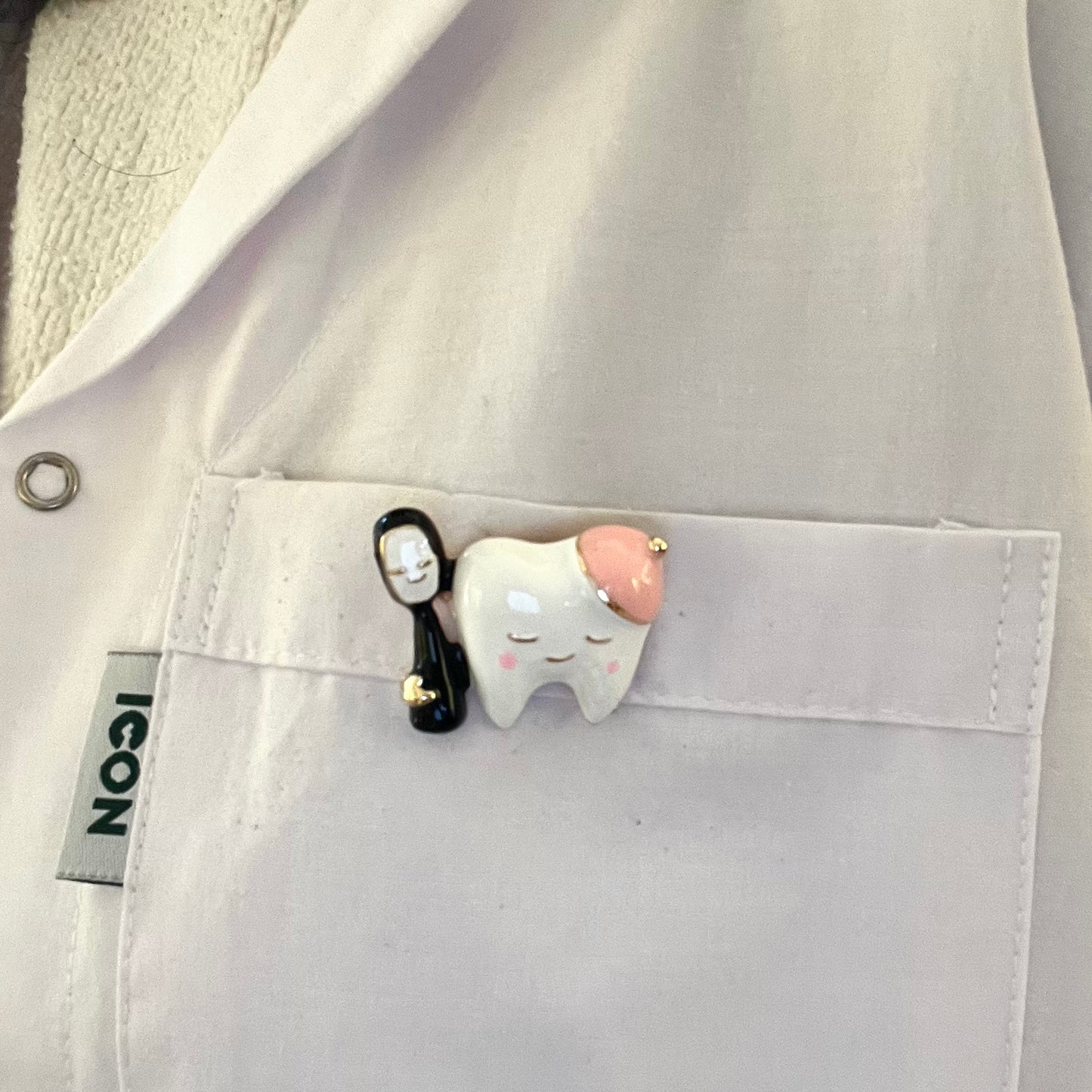 Fırçalı Dişçi Broş